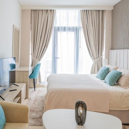 Studio With Pool And Private Beach Access On Palm Jumeirah ดูไบ ภายนอก รูปภาพ