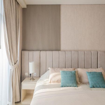 Studio With Pool And Private Beach Access On Palm Jumeirah ดูไบ ภายนอก รูปภาพ
