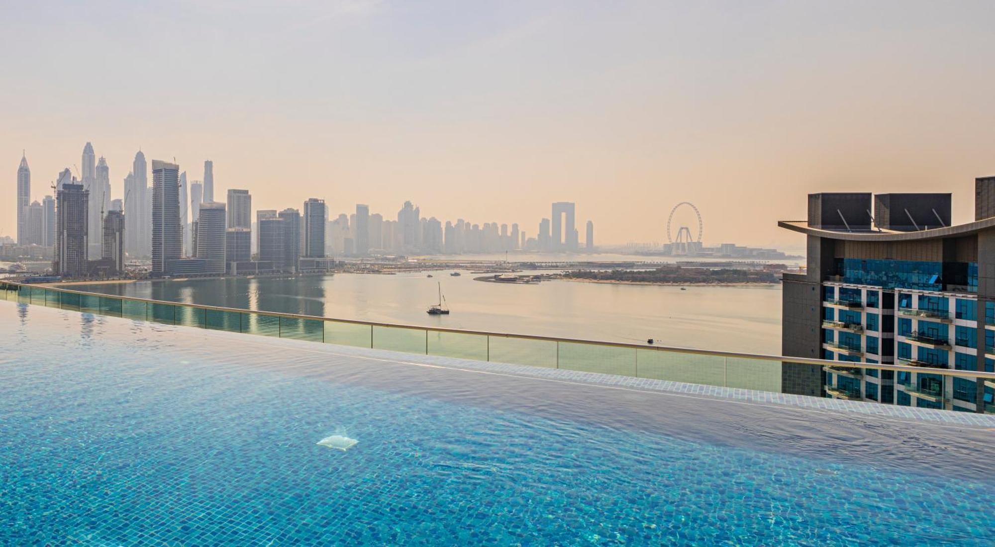 Studio With Pool And Private Beach Access On Palm Jumeirah ดูไบ ภายนอก รูปภาพ
