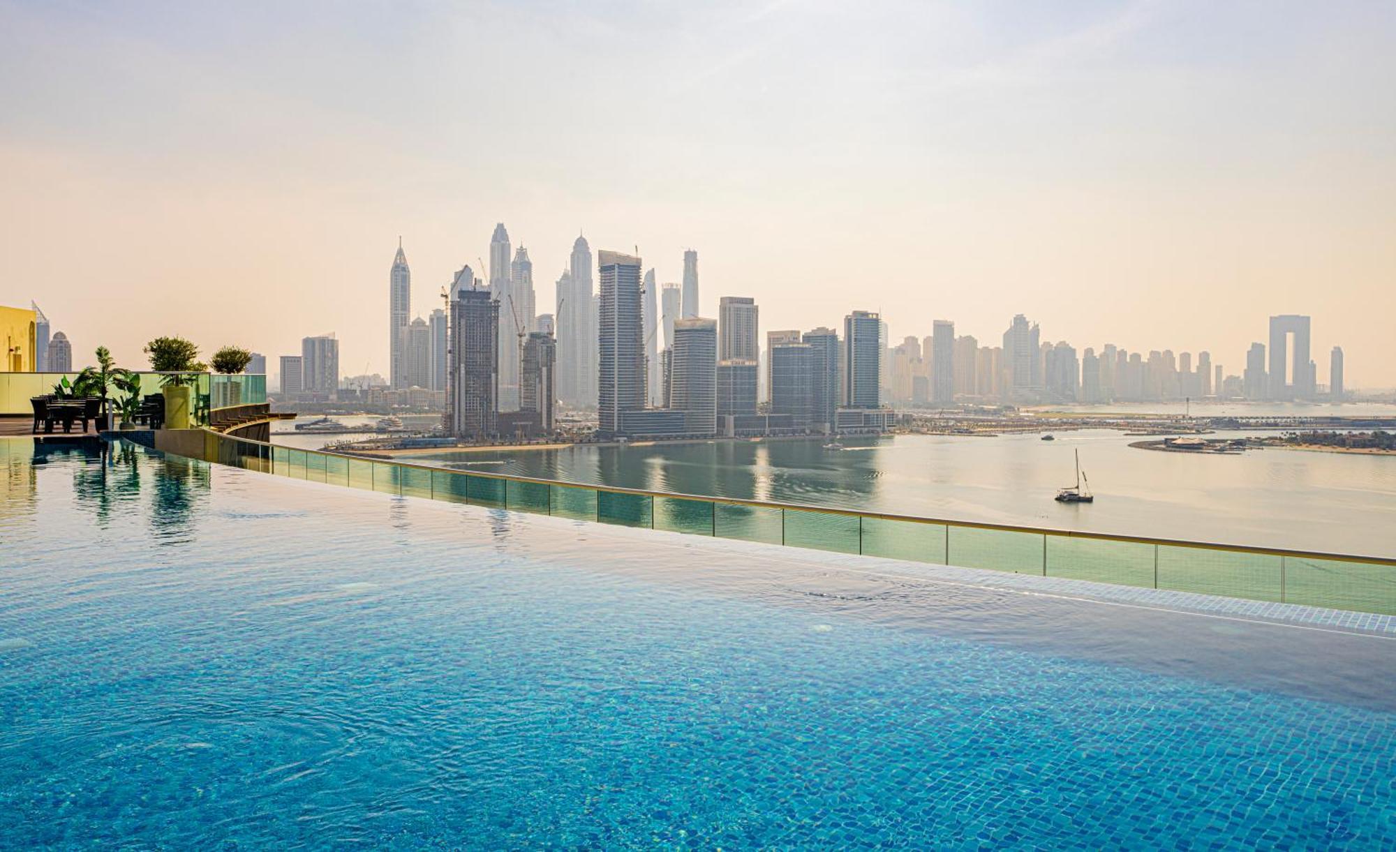 Studio With Pool And Private Beach Access On Palm Jumeirah ดูไบ ภายนอก รูปภาพ