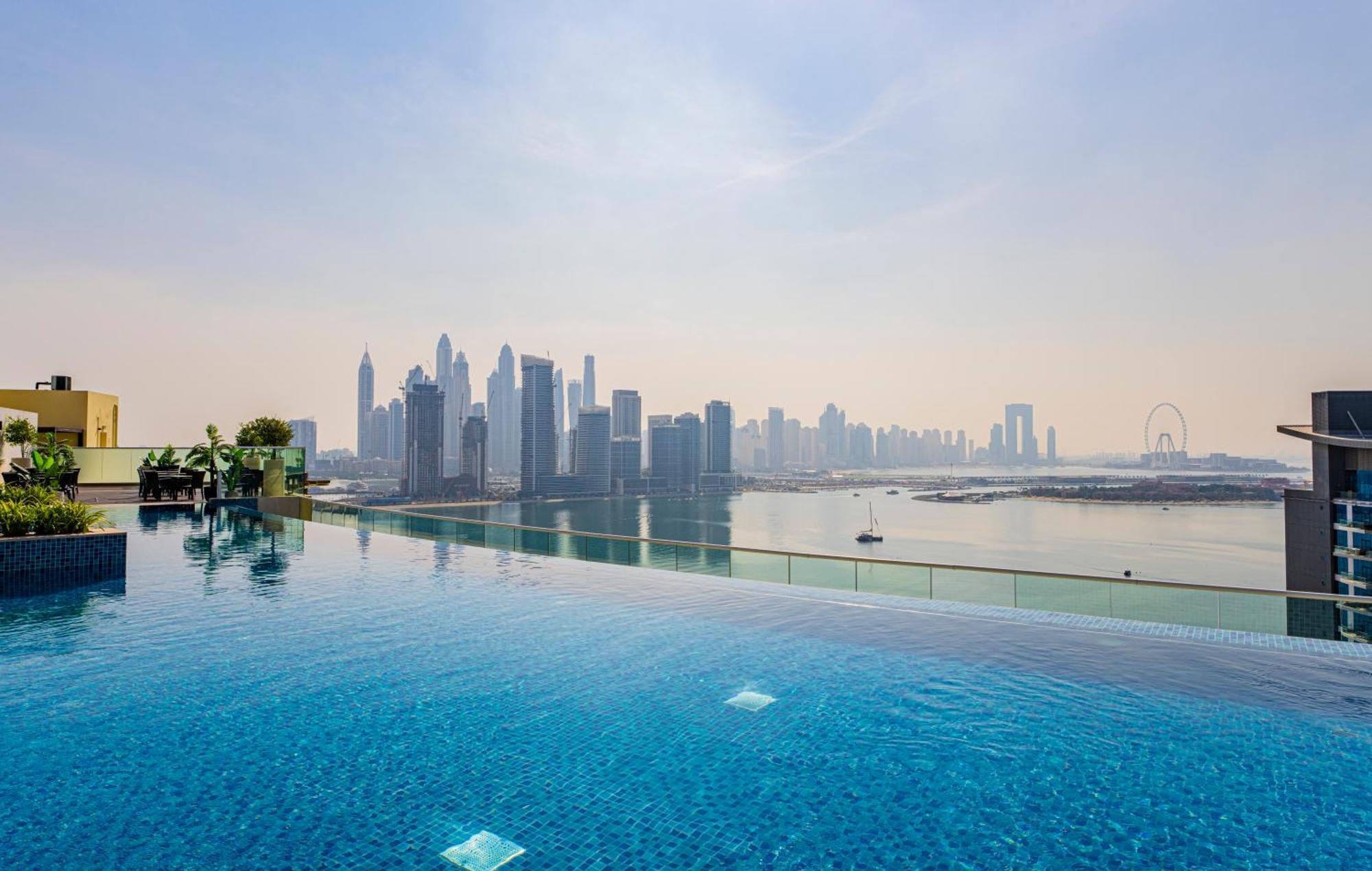 Studio With Pool And Private Beach Access On Palm Jumeirah ดูไบ ภายนอก รูปภาพ
