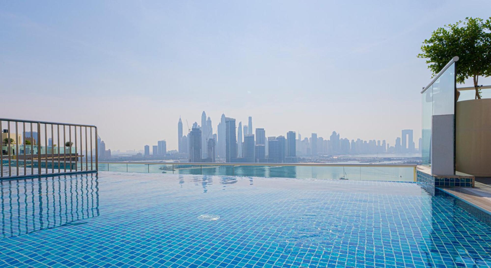 Studio With Pool And Private Beach Access On Palm Jumeirah ดูไบ ภายนอก รูปภาพ