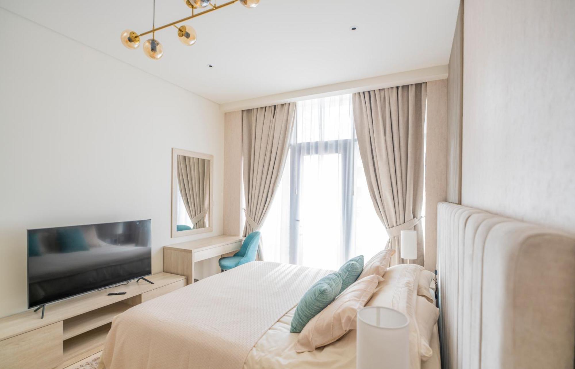 Studio With Pool And Private Beach Access On Palm Jumeirah ดูไบ ภายนอก รูปภาพ